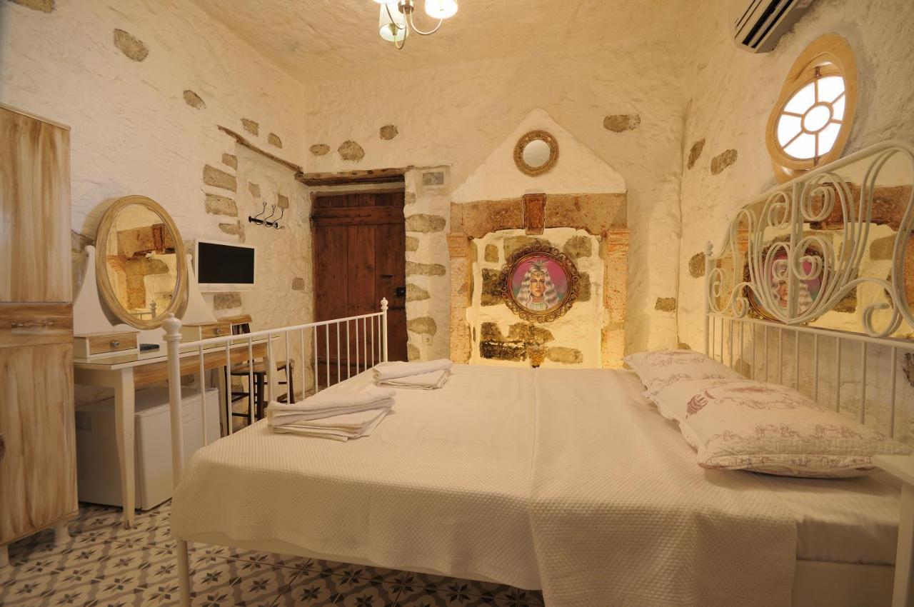 Afet Hanim Konagi Алачати Экстерьер фото